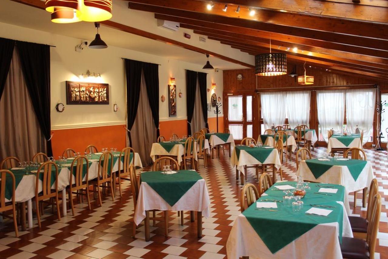 Hotel Santa Marta Поцуоли Екстериор снимка