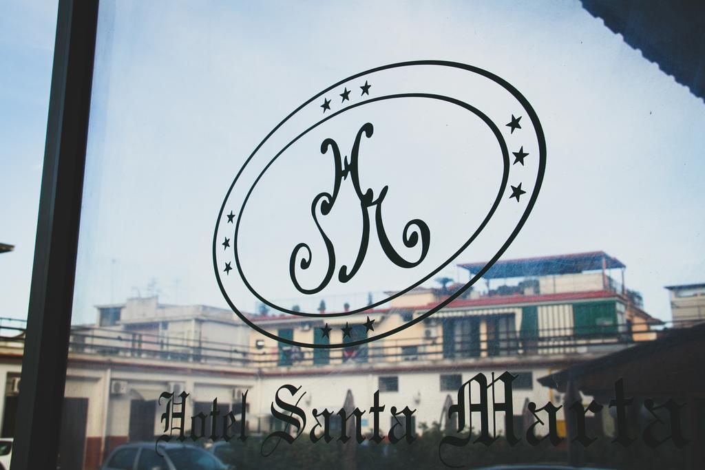 Hotel Santa Marta Поцуоли Екстериор снимка